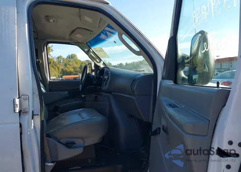 2008 Ford E-250 Commercial/Recreational from USA, damaged, VIN 1FTNE24W78DB54937